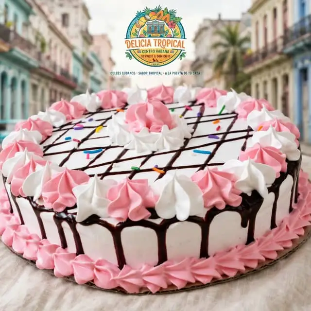 Cake Fresa y Vainilla's photo #1